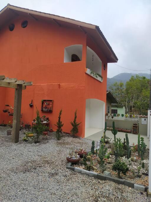 Casa Charmosa Na *