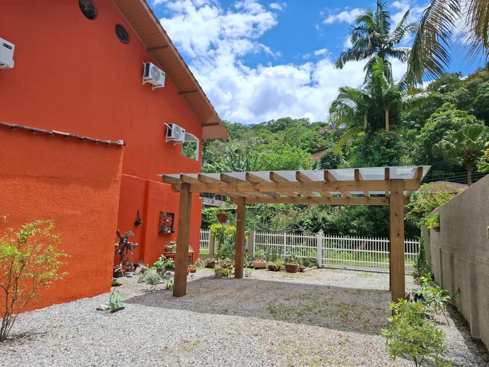 Casa Charmosa Na Holiday home Matinhos