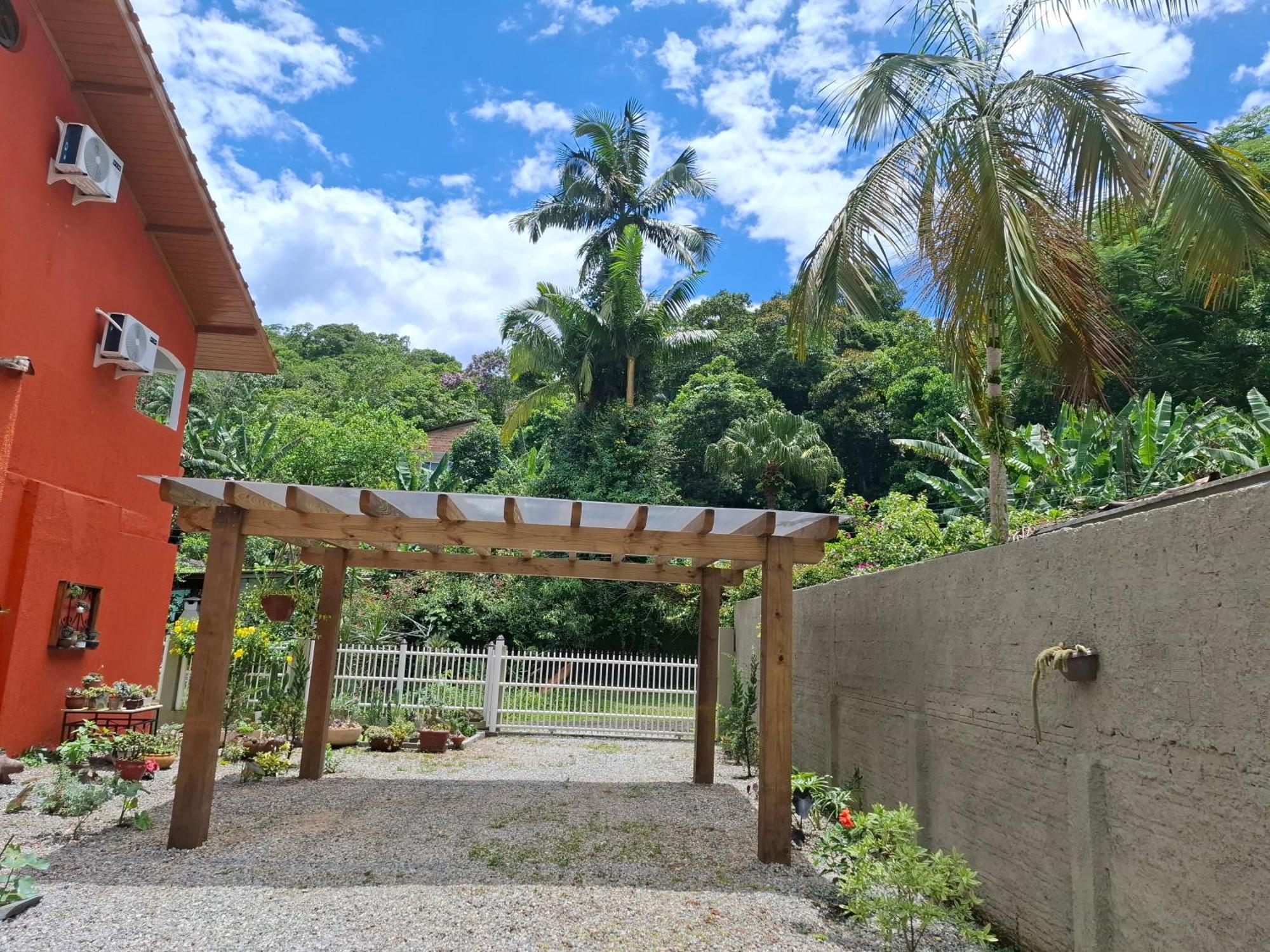 Casa Charmosa Na Matinhos